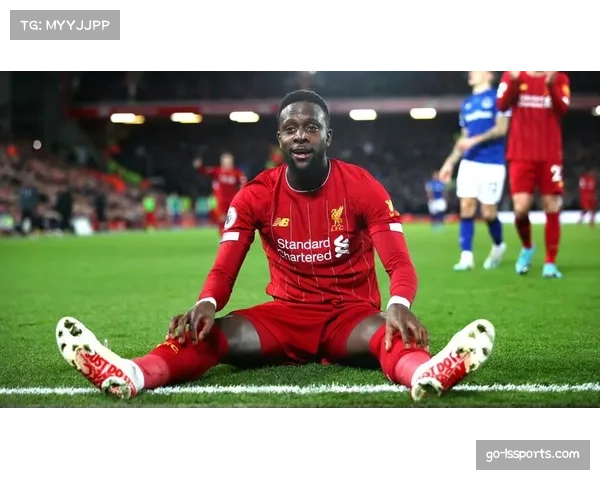 风暴球员在混合防守体系下的轮转补位瞬间