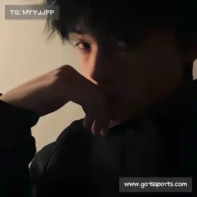 邵桦雅